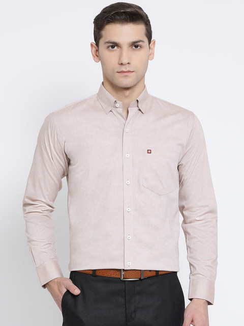 

SWISS MILITARY Men Beige Smart Slim Fit Solid Chambray Formal Shirt