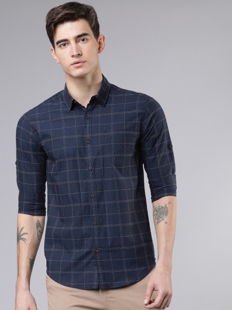

LOCOMOTIVE Men Navy Blue & White Yarn Dyed Slim Fit Checked Casual Shirt
