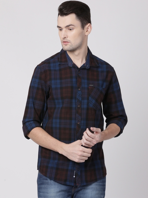 

Toss Winner Men Brown & Blue Slim Fit Checked Casual Shirt