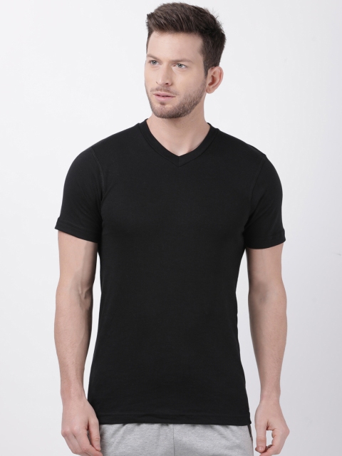 Macroman M-Series Men Black Solid Thermal Top