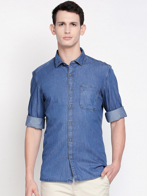 

Basics Men Blue Faded Slim Fit Casual Shirt