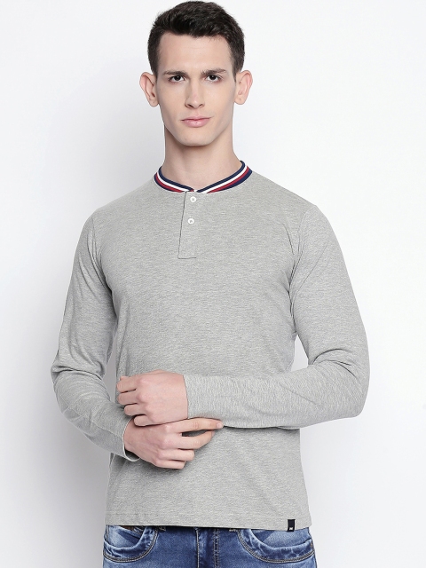 

Basics Men Grey Solid Henley Neck T-shirt