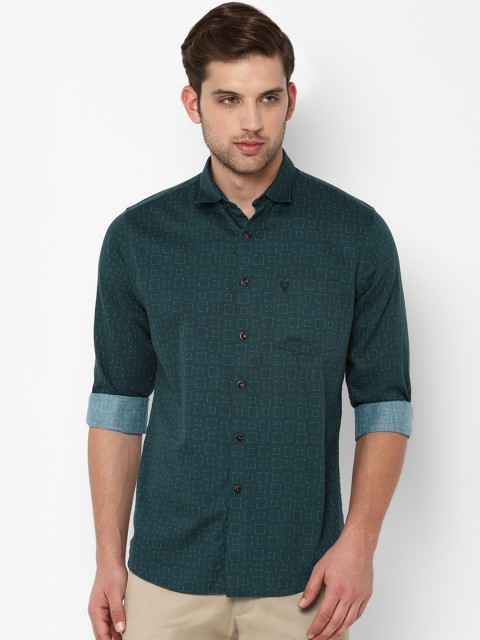 

Allen Solly Men Teal Green Slim Fit Printed Casual Shirt