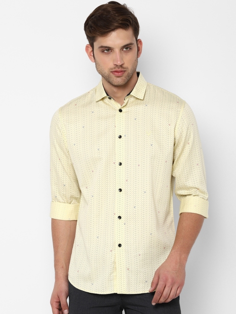 

Allen Solly Men Yellow Slim Fit Printed Casual Shirt
