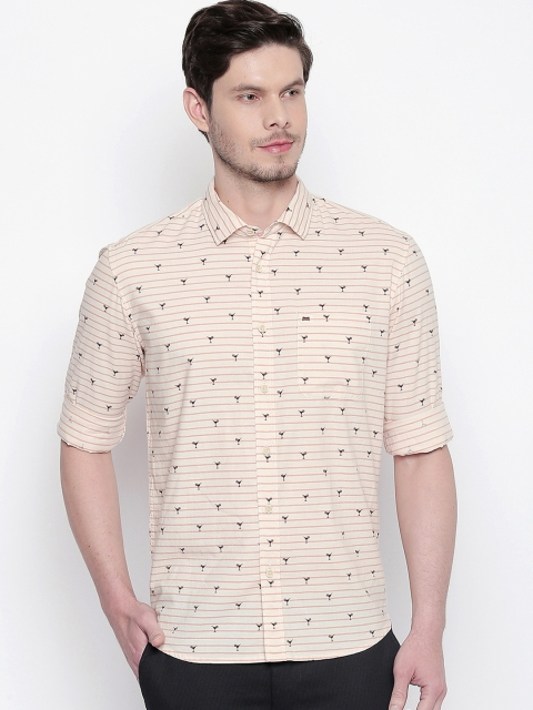 

Basics Men Peach-Coloured Slim Fit Printed Casual Shirt