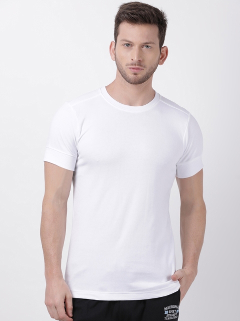 

Macroman M-Series Men White Solid Thermal Top