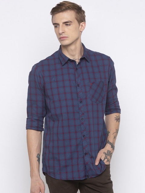 

Globus Men Navy Blue & Red Regular Fit Checked Casual Shirt