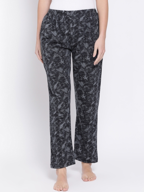 

Clovia Women Grey & Black Printed Lounge Pants LB0176E05S