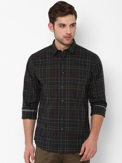 

Allen Solly Men Black Slim Fit Checked Casual Shirt