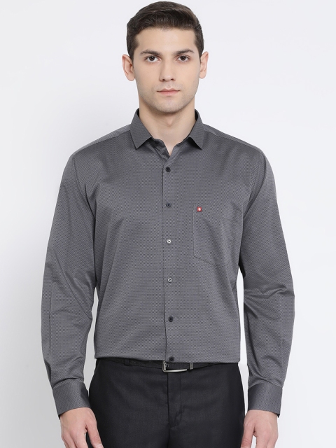 

SWISS MILITARY Men Charcoal Grey & Black Slim Fit Self Design Formal Shirt