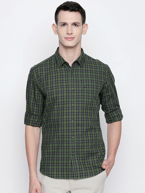 

Basics Men Green & Navy Blue Slim Fit Checked Casual Shirt
