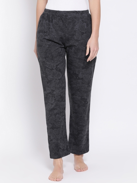 

Clovia Women Charcoal Grey Printed Lounge Pants LB0176D05S