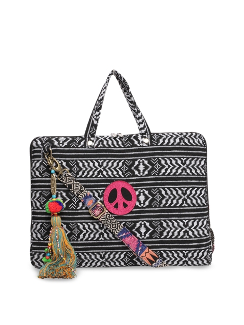 

The House of Tara Women Black & White Textured Laptop Bag