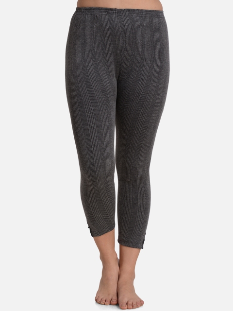

Fashiol Women Grey Solid Cotton Thermal Set