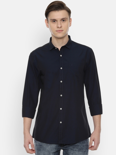 

Solly Jeans Co. Men Navy Blue Regular Fit Solid Casual Shirt
