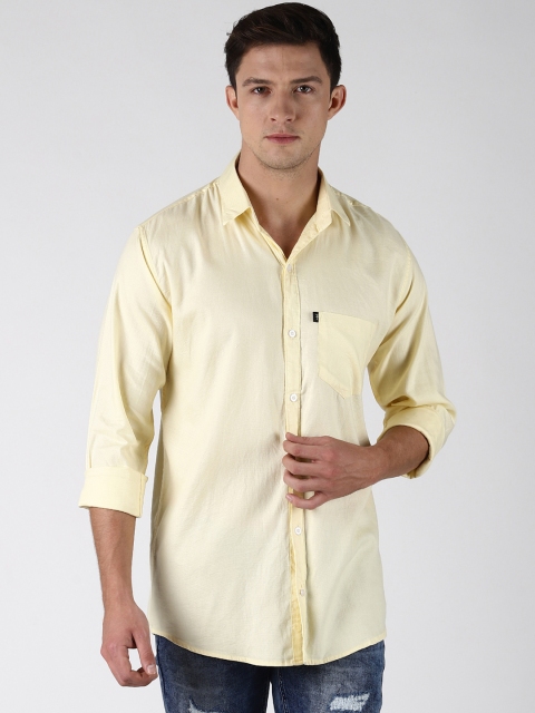 

LEVIZO Men Cream-Coloured Premium Regular Fit Solid Casual Shirt
