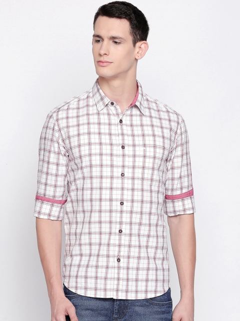 

Basics Men White & Red Checked Slim Fit Casual Shirt