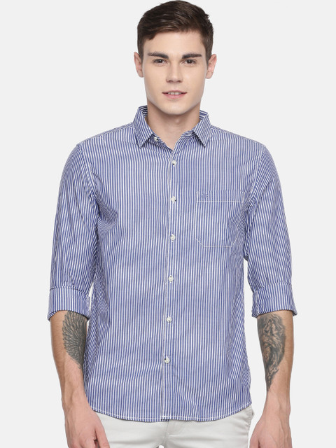

Chennis Men Blue & White Slim Fit Striped Casual Shirt