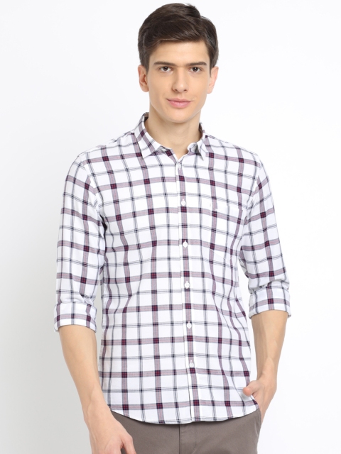 

Crocodile Men Blue & White Slim Fit Checked Casual Shirt