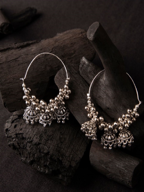 

ANIKAS CREATION Silver-Toned Circular Hoop Earrings