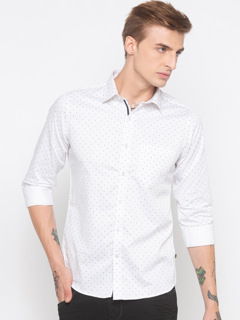 

Globus Men White & Blue Regular Fit Printed Casual Shirt