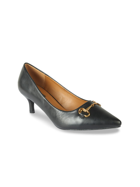 

Flat n Heels Women Black Solid Pumps