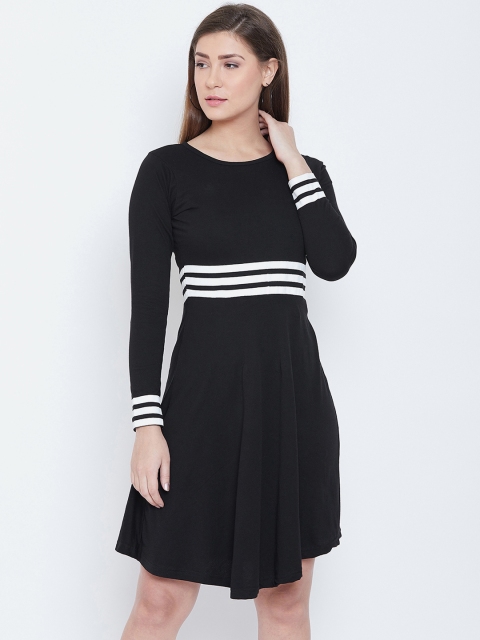 

CHROME & CORAL Women Black & White Solid A-Line Dress