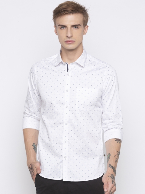 

Globus Men White & Blue Regular Fit Printed Casual Shirt