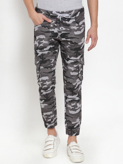 

Rodamo Men Grey Slim Fit Printed Joggers