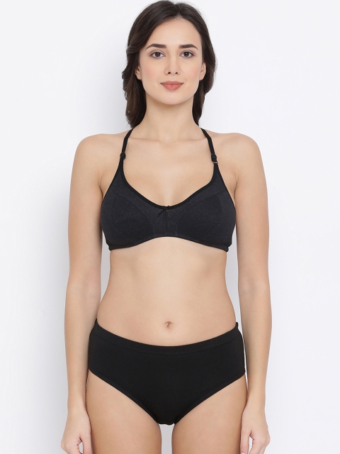 

Clovia Women Black Solid Lingerie Set COMBBP99434C