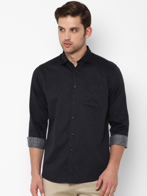 

Allen Solly Men Black Slim Fit Printed Casual Shirt
