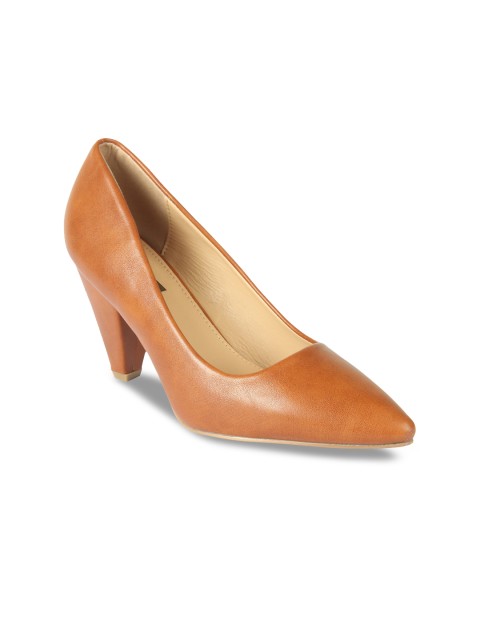 

Flat n Heels Women Tan Brown Solid Pumps