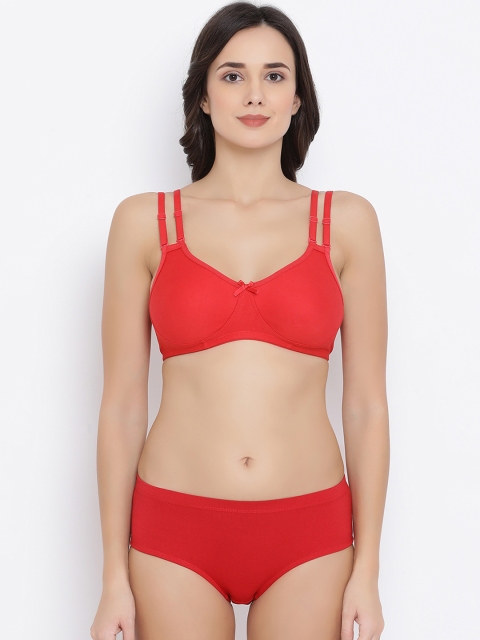 

Clovia Women Red Solid Lingerie Set COMBBP94432B
