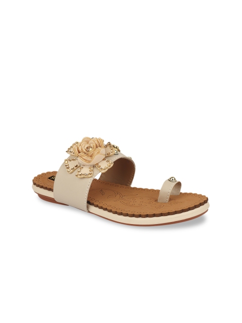

Shoetopia Women Cream-Coloured Solid One Toe Flats