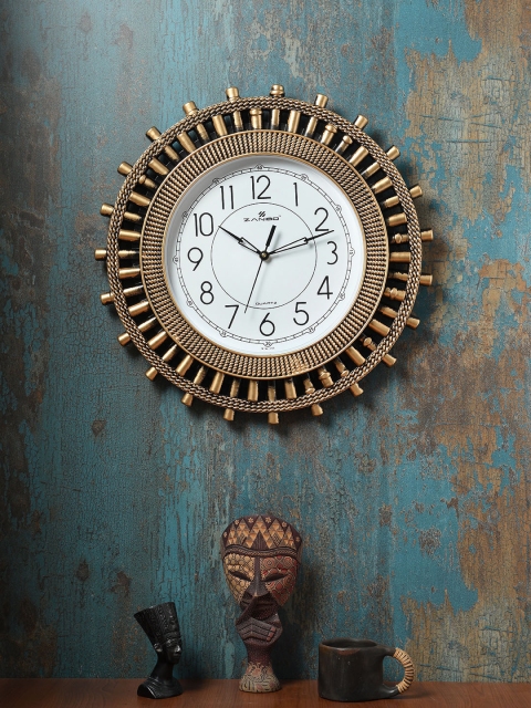 

ZANIBO White & Gold-Toned Floral Solid Analogue Wall Clock