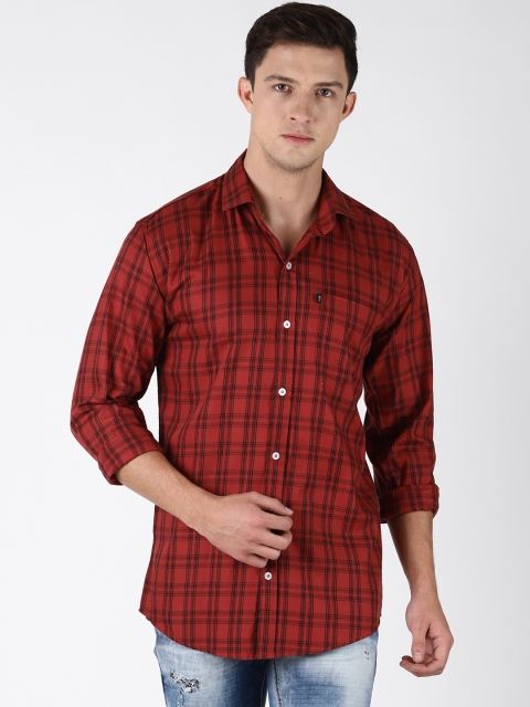 

LEVIZO Men Red & Black Regular Fit Checked Casual Shirt