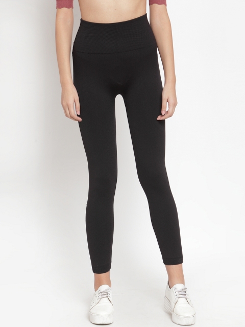 

Global Republic Women Black Solid Three-Fourth Tights