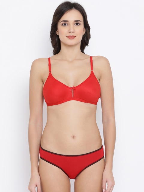 

Clovia Women Red Solid Lingerie Set COMBBP52532B