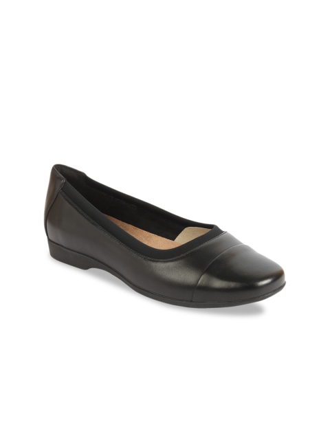 

Clarks Women Black Solid Leather Ballerinas