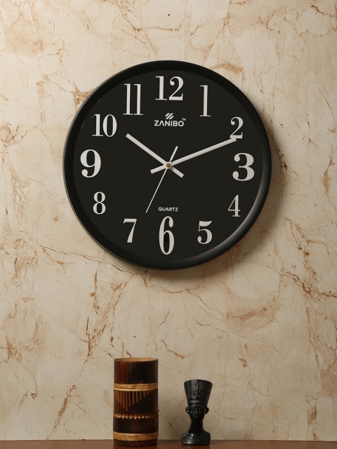 

ZANIBO Black & White Round Solid Analogue Wall Clock