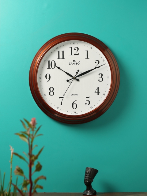 

ZANIBO White & Copper-Toned Round Solid Analogue Wall Clock