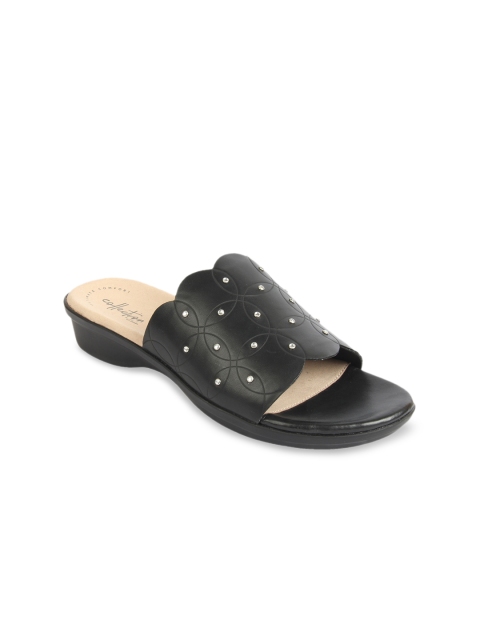 

Clarks Women Black Embellished Heels