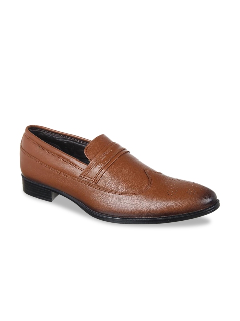

Vardhra Men Tan Brown Textured Leather Formal Loafers
