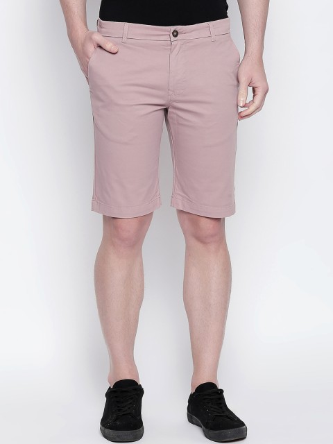 

Basics Men Pink Solid Regular Fit Regular Shorts