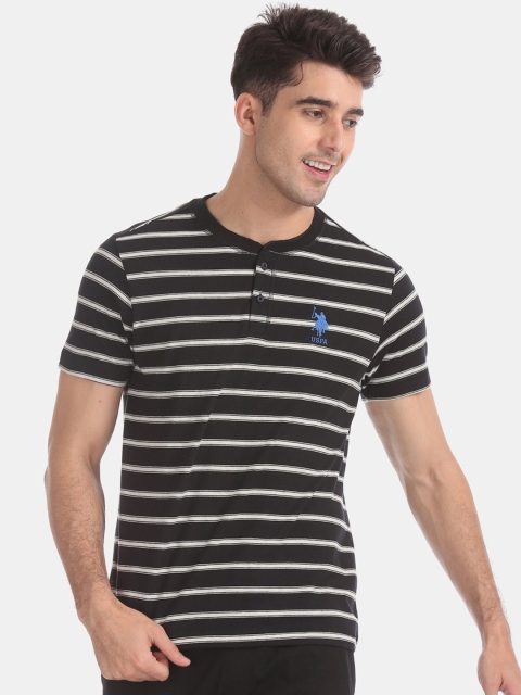 

U.S. Polo Assn. Men Black & White Striped Mandarin Collar T-shirt