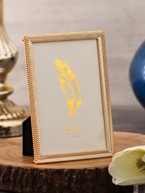 

Pure Home and Living Gold-Toned Textured Rectangular Individual Small Photo Frame