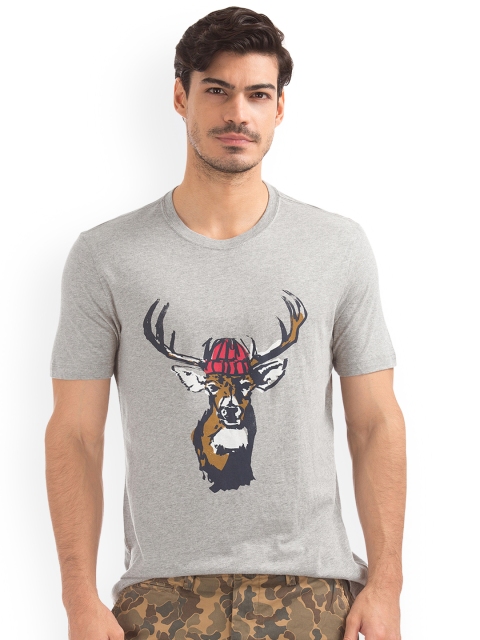 

GAP Men Grey Printed Round Neck T-shirt