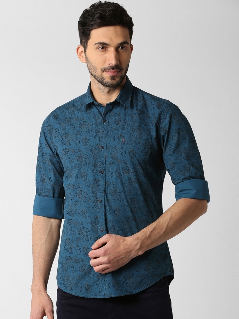 

Peter England Casuals Men Blue Slim Fit Printed Casual Shirt