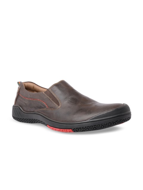 

Buckaroo Men Brown Slip-On Leather Sneakers