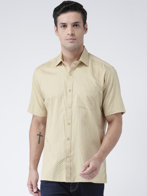 

Zeal Men Beige Standard Regular Fit Printed Casual Shirt